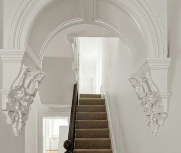 10 Napier Street - Photo 1