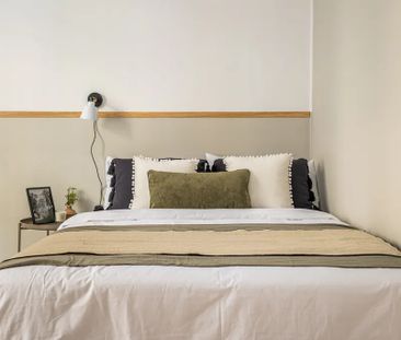 Carrer de Balmes, Barcelona, Catalonia 08006 - Photo 5