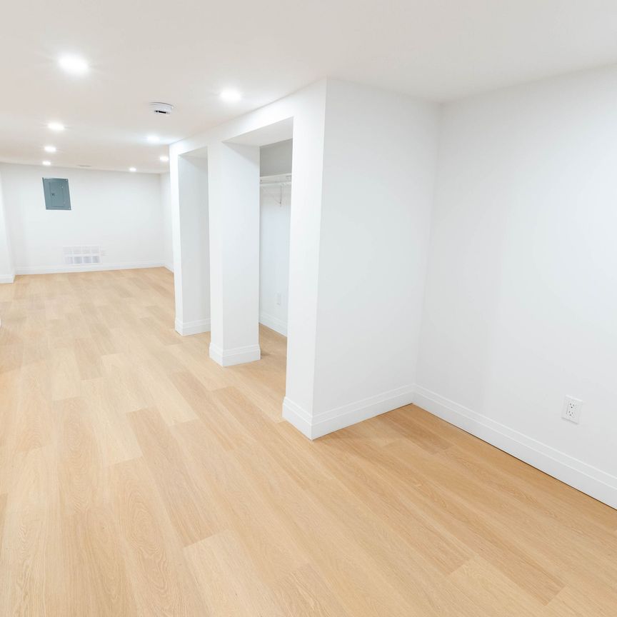 For Lease - 533 Cannon Street, Hamilton, Ontario - Photo 1