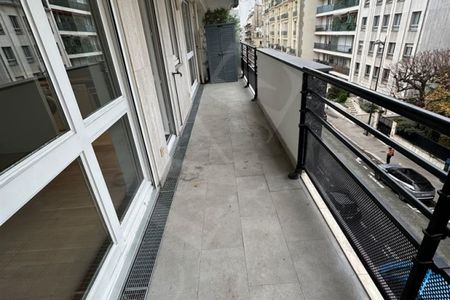 Appartement à louer à Paris 16Ème - Photo 2