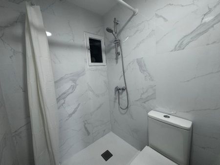 Paseo de la Castellana, Madrid, Community of Madrid - Photo 4