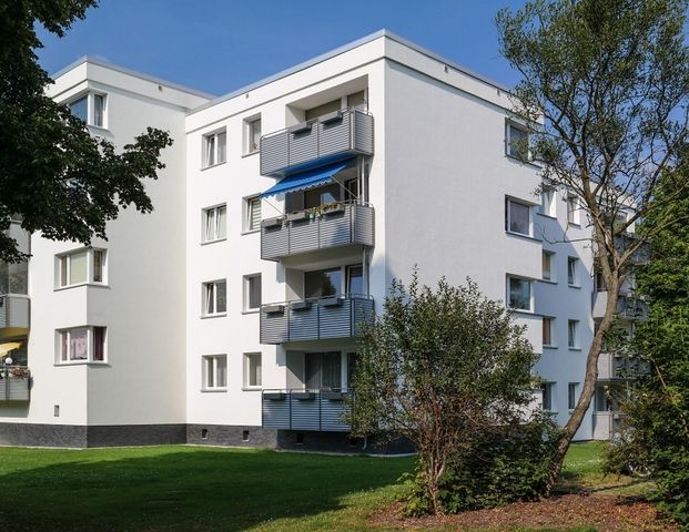 Offenes Wohnen, stilvolles Bad und Blick ins Grüne – jetzt entdecken! - Foto 1