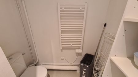 Location Appartement 1 pièce 25m² ORLEANS 45000 - Photo 4