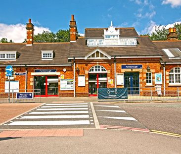 Kensington Place, Farnborough, Hampshire, GU14 - Photo 5