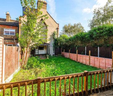 Studio to rent - Photo 6