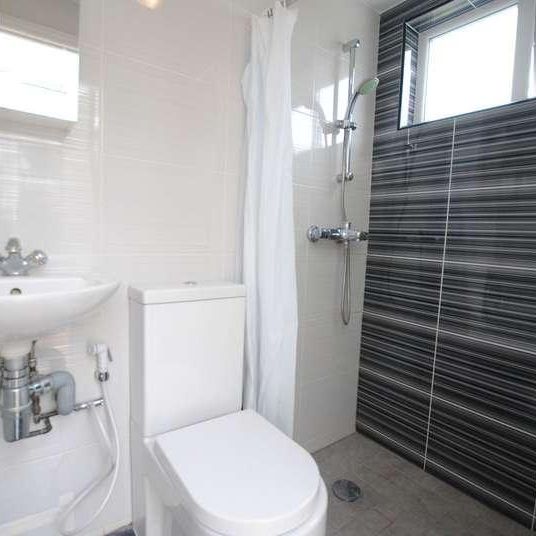 Sunnydene Road, Purley, Surrey, CR8 - Photo 1