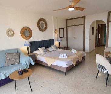 Apartment in Las Chapas, Costa del Sol - Photo 1