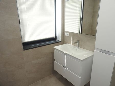 Appartement te huur - Foto 3