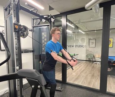 Bronze Studio - Photo 1