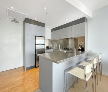 PARNELL - Mirage - One Bedroom - Photo 5