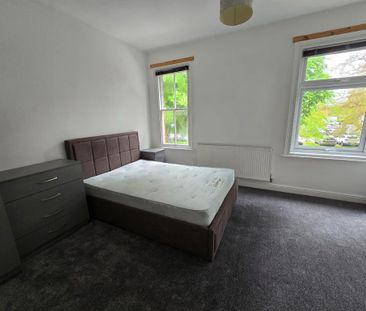 1 bedroom in a house share to rent - Photo 3