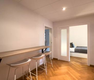 Single Bed in Rooms for rent in 6-bedroom apartment in Sarrià-Sant ... - Photo 5