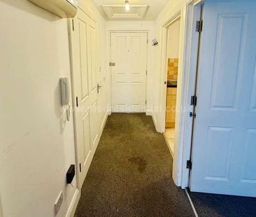 Manilla Road, Southend On Sea, SS1 - Photo 1