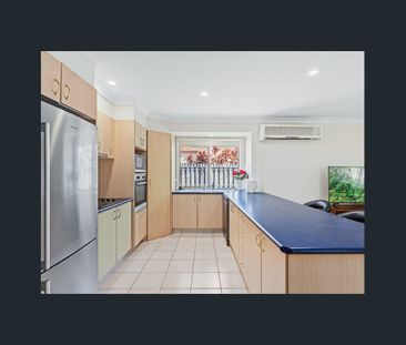 Freshly Updated 4-Bedroom Family Home in Peaceful Maudsland - Photo 5