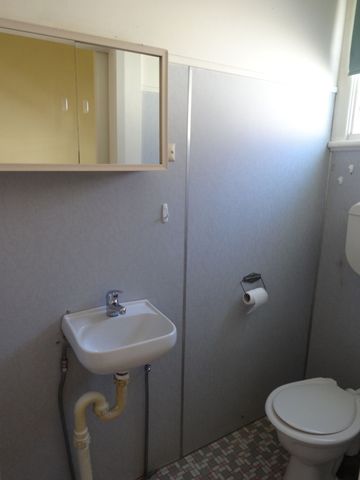 One Bedroom Unit - Photo 2