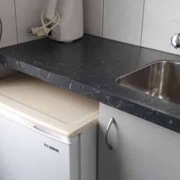 Self contained unit ready to go - Photo 3