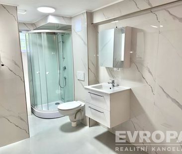 Pronájem bytu 1+kk a garsoniéry 54 m² - Photo 4