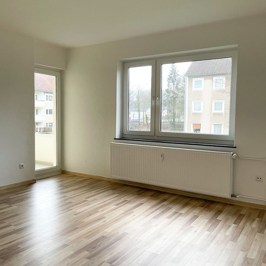 helle 2-Zimmerwohnung mit Balkon - Photo 1