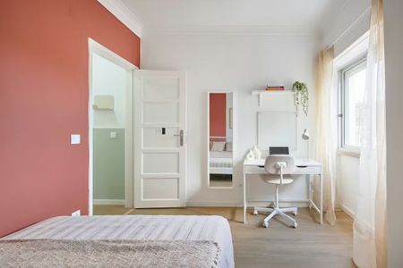 Rua Mouzinho de Albuquerque, Amadora, Lisbon 2720 - Photo 4