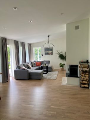 Benarebyvägen, Lindome - Foto 1