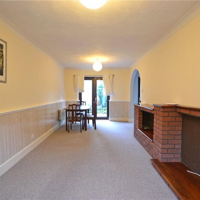 3 bedroom terraced house to rent - Photo 1