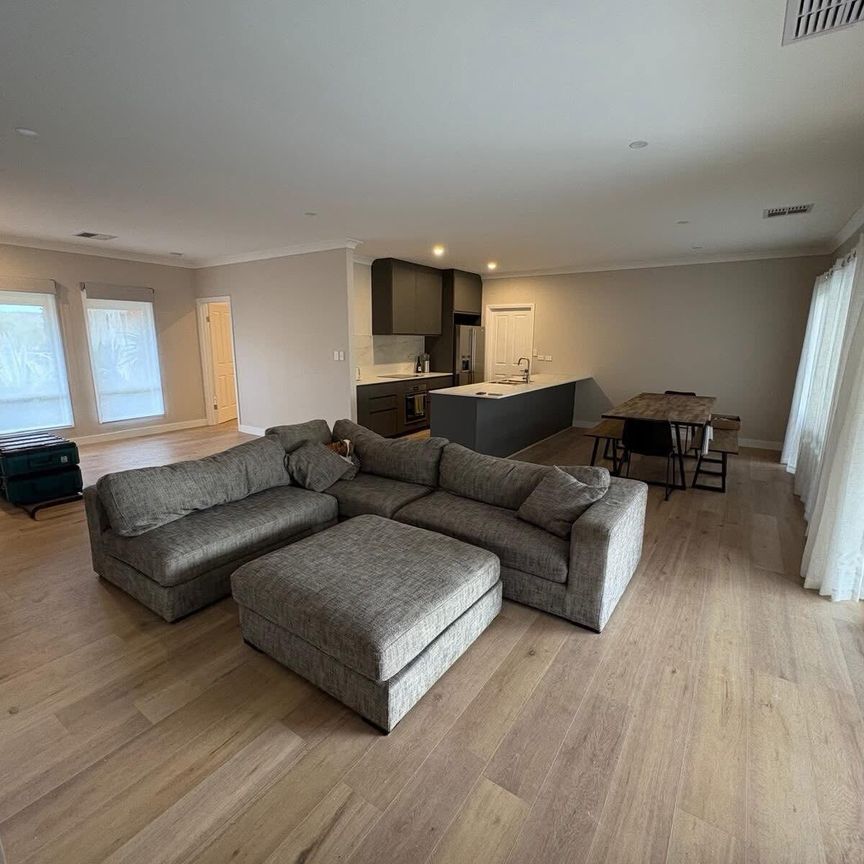 Craigburn Farm - Photo 1