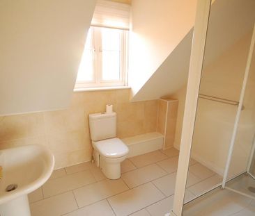 3 bedroom semi-detached house to rent - Photo 6