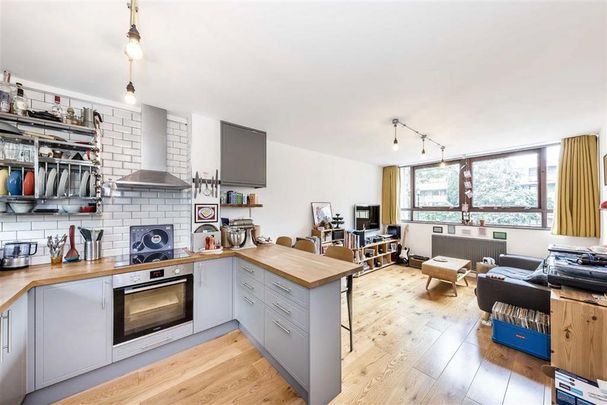 1 bedroom flat to rent - Photo 1