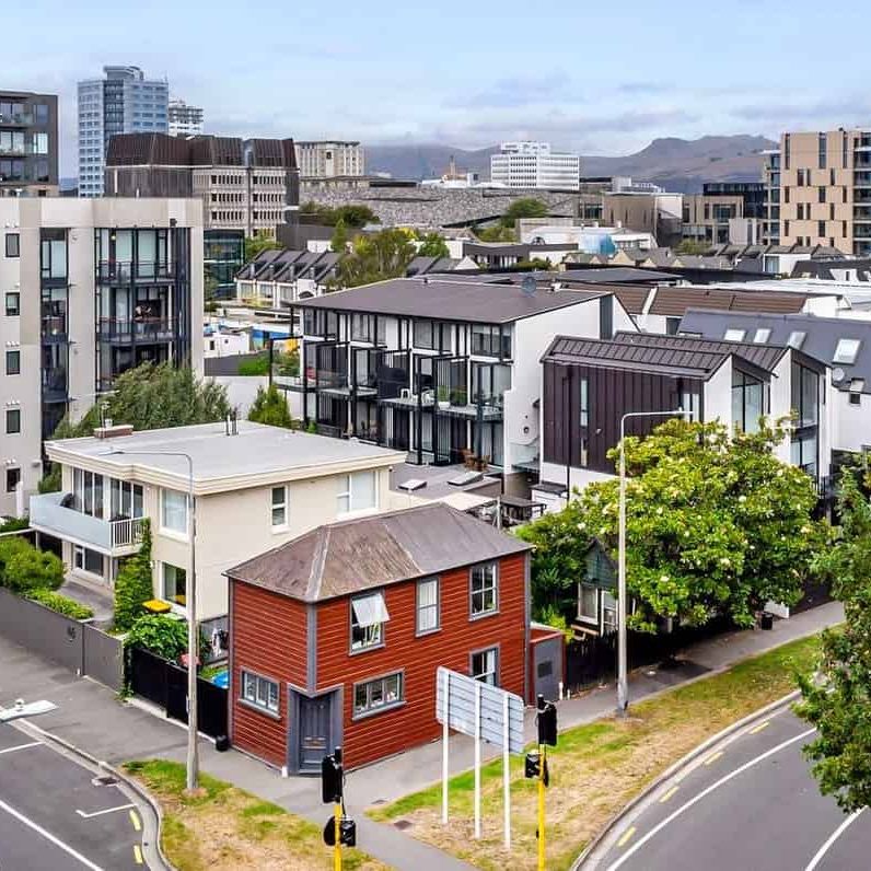Corner cottage Cranmer Square - Photo 1