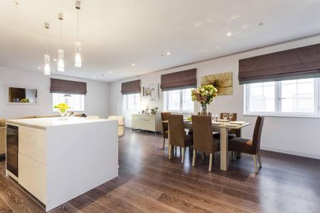 3 bedroom apartment to rent - Photo 3