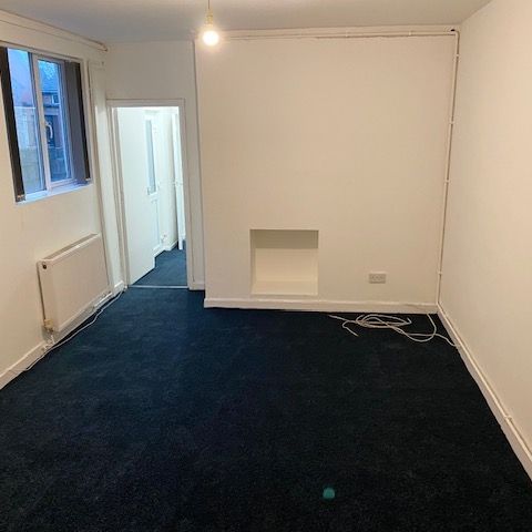 Connaught Road, Roath - Photo 1