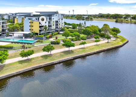 Modern Coastal Luxury in a Private Corner Setting! - Photo 4