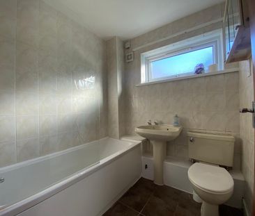 Hollybush Heights, Pentwyn, Cardiff, CF23 7HF - Photo 3