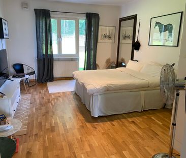 Lilla Munkebäcksgatan, Göteborg - Photo 3