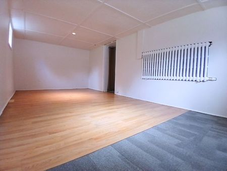 For Lease - 861 Cosburn Avenue Unit# Lower, Toronto, Ontario - Photo 2