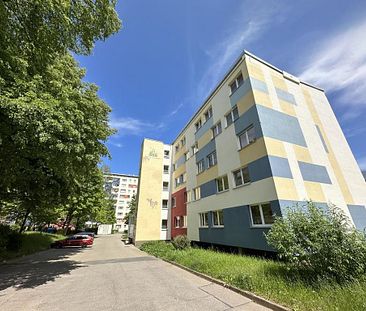 Jetzt kann`s losgehen - Möblierte 1-Raum-Wohnung mit Balkon - Photo 1