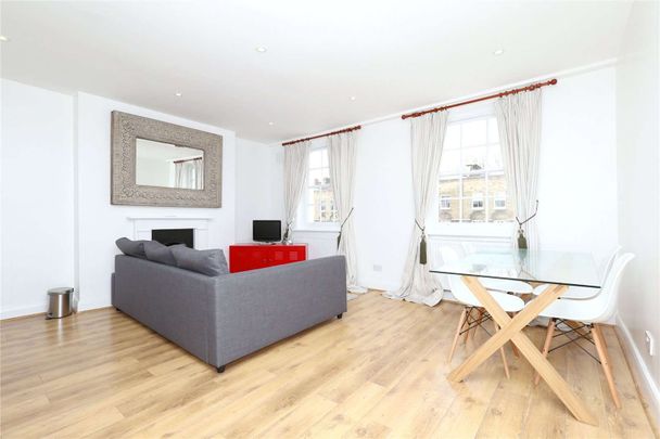 Absolutely stylish and recently refurbished one bedroom apartment with study in the Centre of Islington. - Photo 1