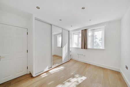 2 bedroom maisonette to rent - Photo 3