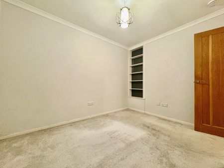 Grange Gardens, Ware - Photo 2