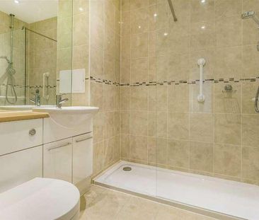 Mayne House, East Hill Road, Oxted, RH8 - Photo 6