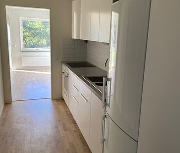Prästbodavägen 48, Rönninge - Photo 1