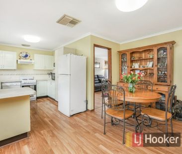 34 Duff Street, Cranbourne VIC - Photo 3