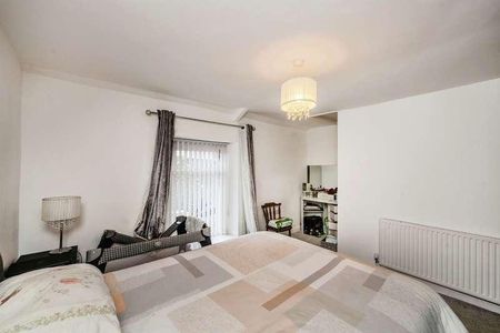 Dinas Street, Plasmarl, Swansea, SA6 - Photo 4