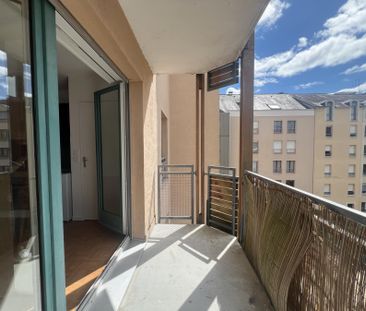 Location Appartement RENNES / Quartier CENTRE-VILLE - Photo 4