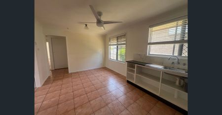 Rare Rental Opportunity - Room for Vehicles, Tools & Equipment - Photo 4