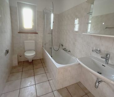 Bel appartement avec vue dégagée sur la chaine du Chasseral - Photo 4