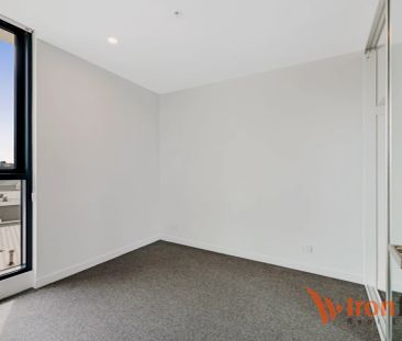 2 Bed, 1 Bath - Photo 4