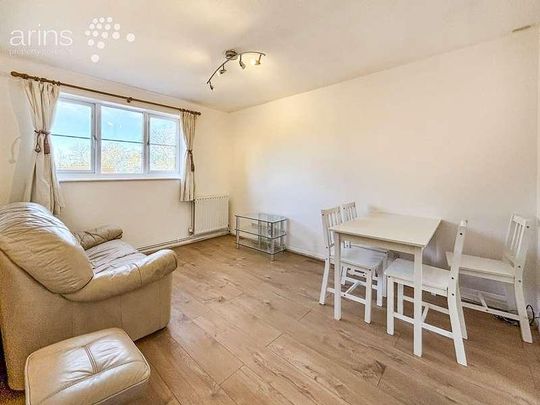 Parsley Close, Earley, Reading, RG6 - Photo 1