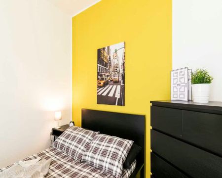 Via Delle Betulle, Cesano Boscone, Lombardy 20152 - Photo 2