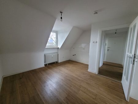 Gemütliche Single-Wohnung im Dachgeschoss - Foto 3